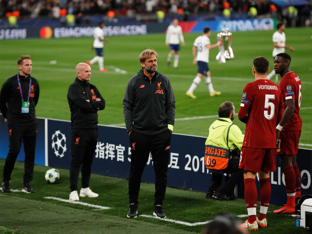 欧冠巅峰对决：决赛胜负的幕后玄机